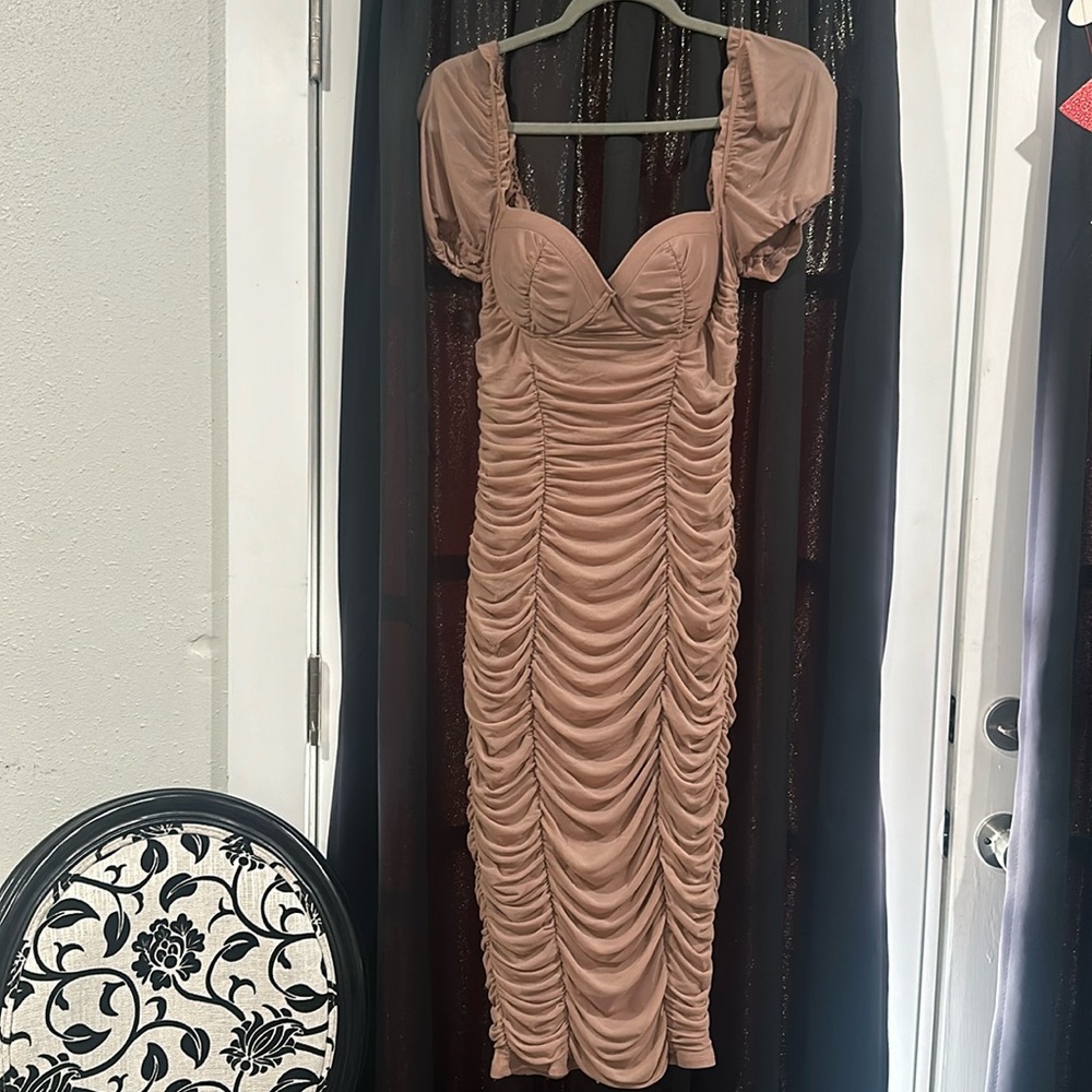 Mauve Midi dress